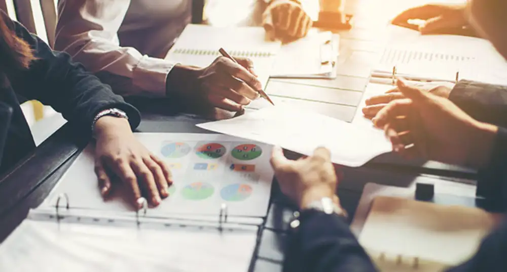 Group Executive Leadership Discussion